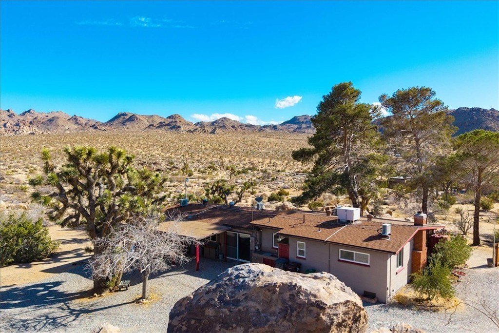 Joshua Tree, California, 92252, United States, 3 Bedrooms Bedrooms, ,2 BathroomsBathrooms,Residential,For Sale,1942307