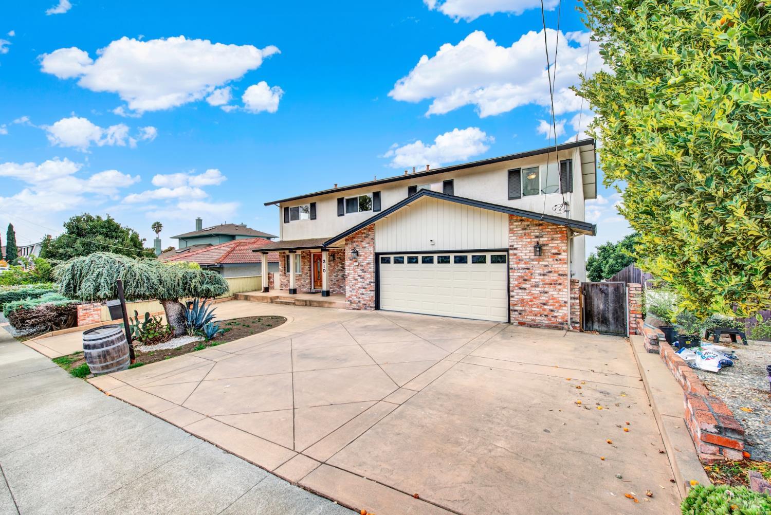 Benicia, California, 94510, United States, 4 Bedrooms Bedrooms, ,3 BathroomsBathrooms,Residential,For Sale,1989511