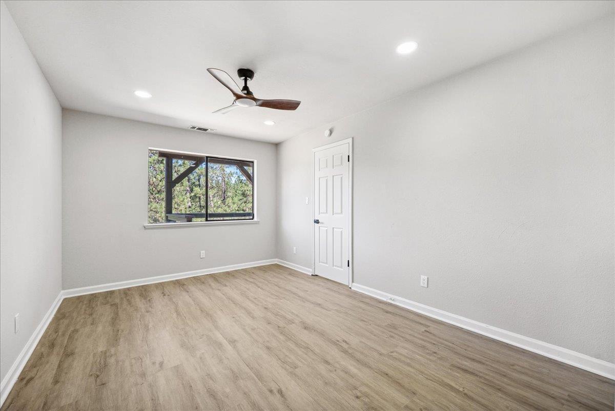 Grass Valley, California, 95949, United States, 4 Bedrooms Bedrooms, ,3 BathroomsBathrooms,Residential,For Sale,1976172