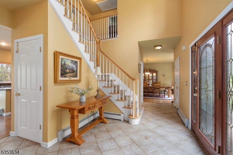 Andover Twp., New Jersey, 07821, United States, 4 Bedrooms Bedrooms, ,3 BathroomsBathrooms,Residential,For Sale,1793413