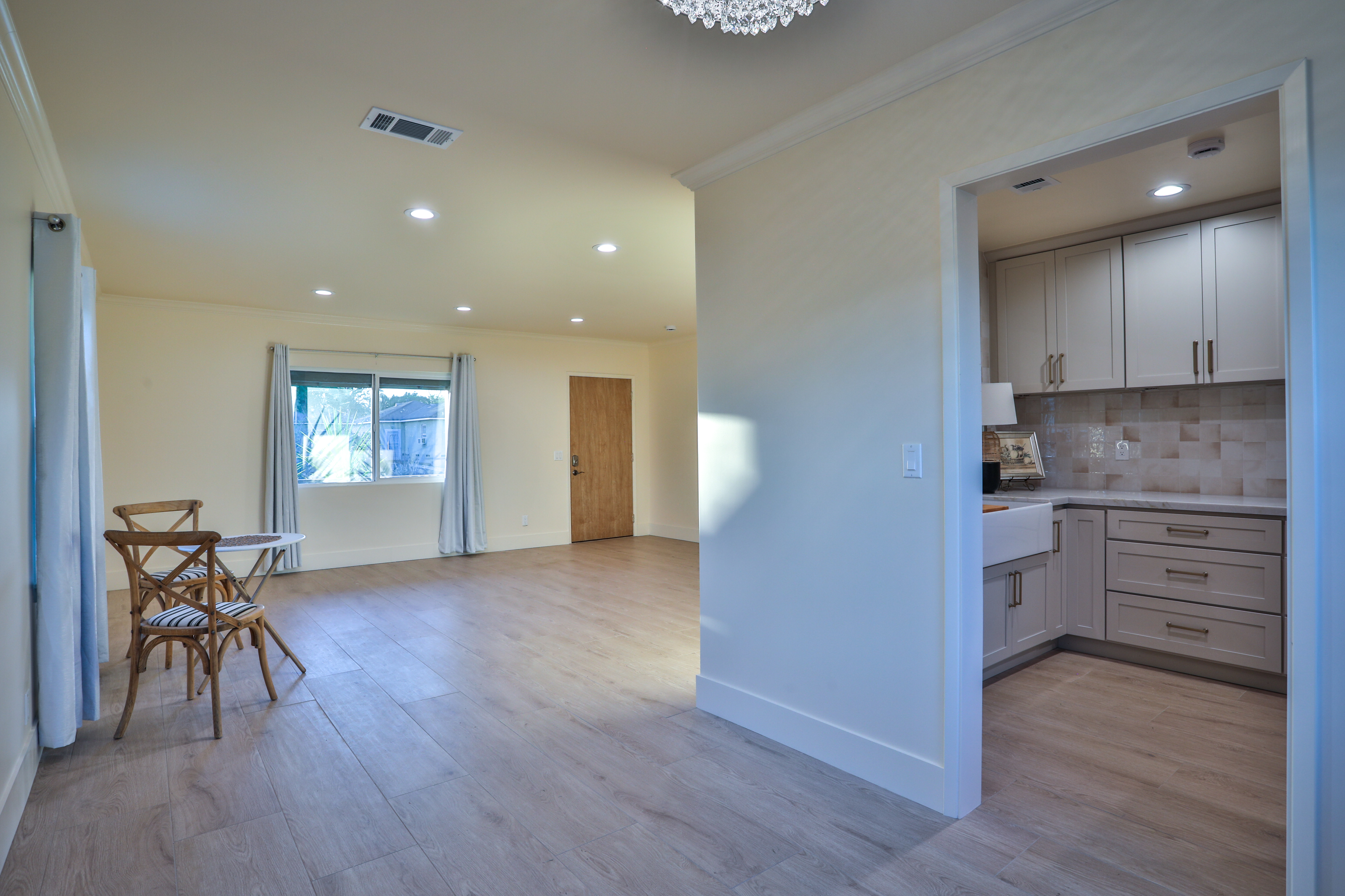  664 N. 8th Avenue, Upland, CA 91786 - 物件實景
