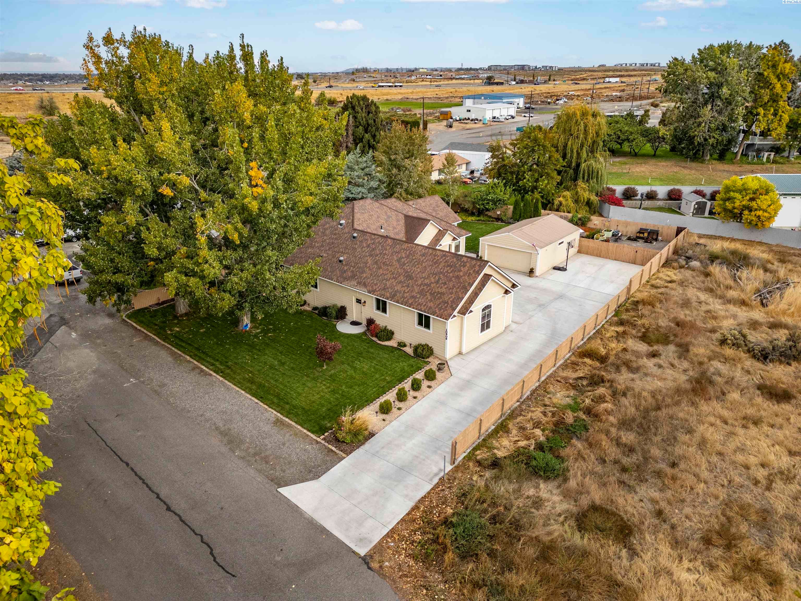 Pasco, Washington, 99301, United States, 3 Bedrooms Bedrooms, ,3 BathroomsBathrooms,Residential,For Sale,1981620