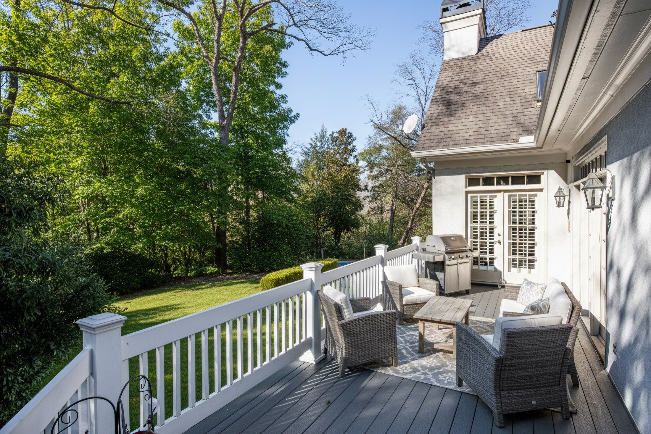  Elegant Traditional Home in Buckhead