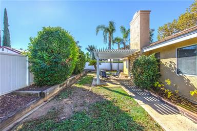 Redlands, California, 92374, United States, 3 Bedrooms Bedrooms, ,2 BathroomsBathrooms,Residential,For Sale,1971739