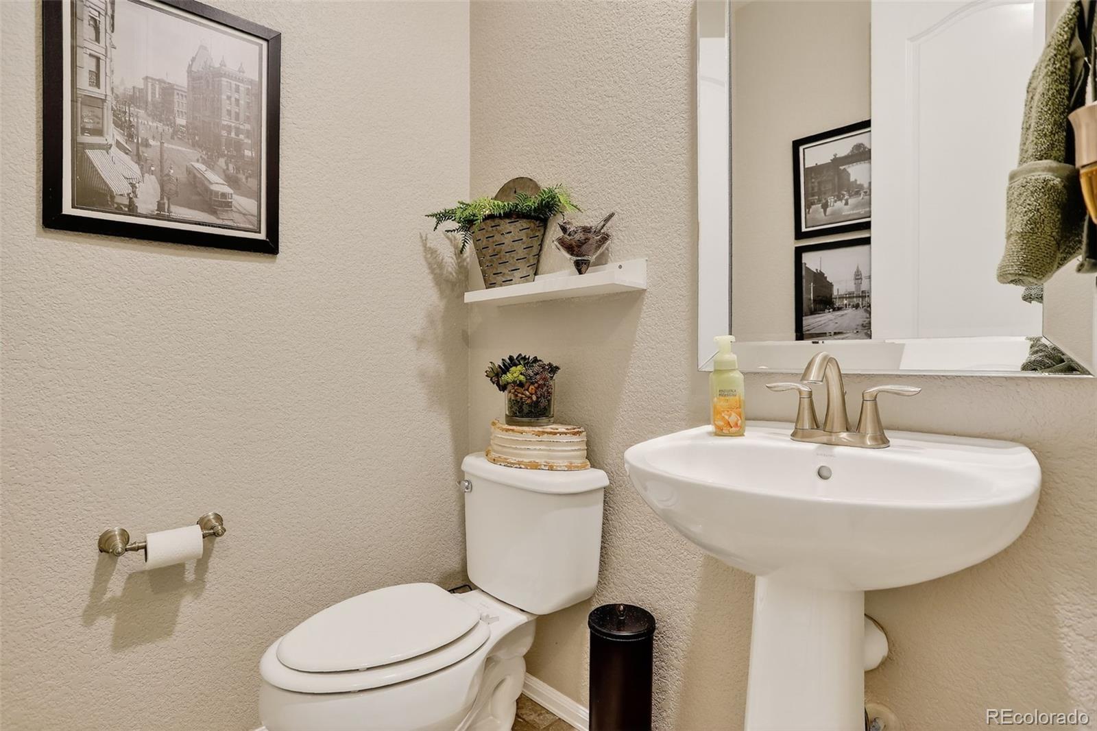 Thornton, Colorado, 80602, United States, 5 Bedrooms Bedrooms, ,4 BathroomsBathrooms,Residential,For Sale,1903900