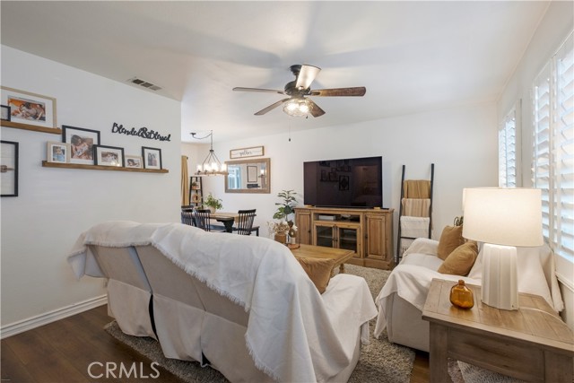 Whittier, California, 90605, United States, 3 Bedrooms Bedrooms, ,2 BathroomsBathrooms,Residential,For Sale,1904362