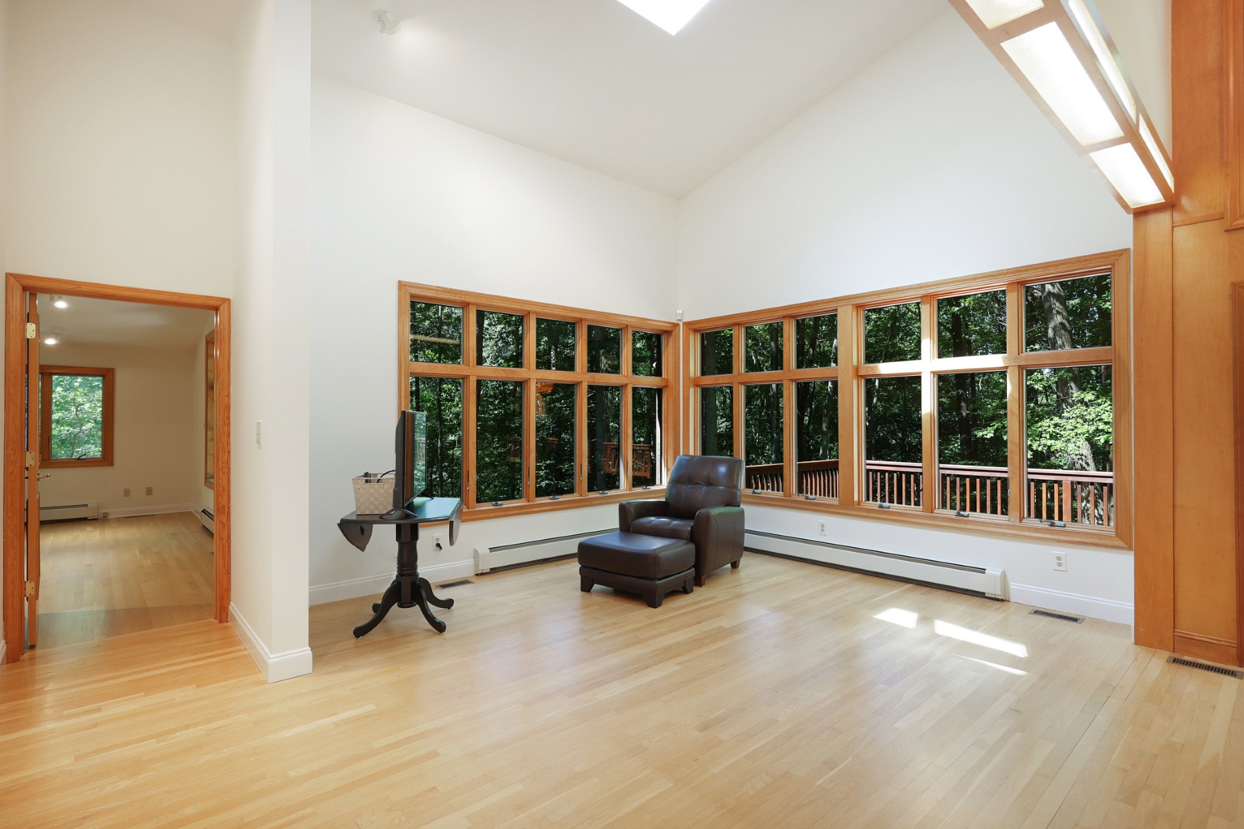  Custom Home Offers Space Versatility and Refined Comfort - 物件實景