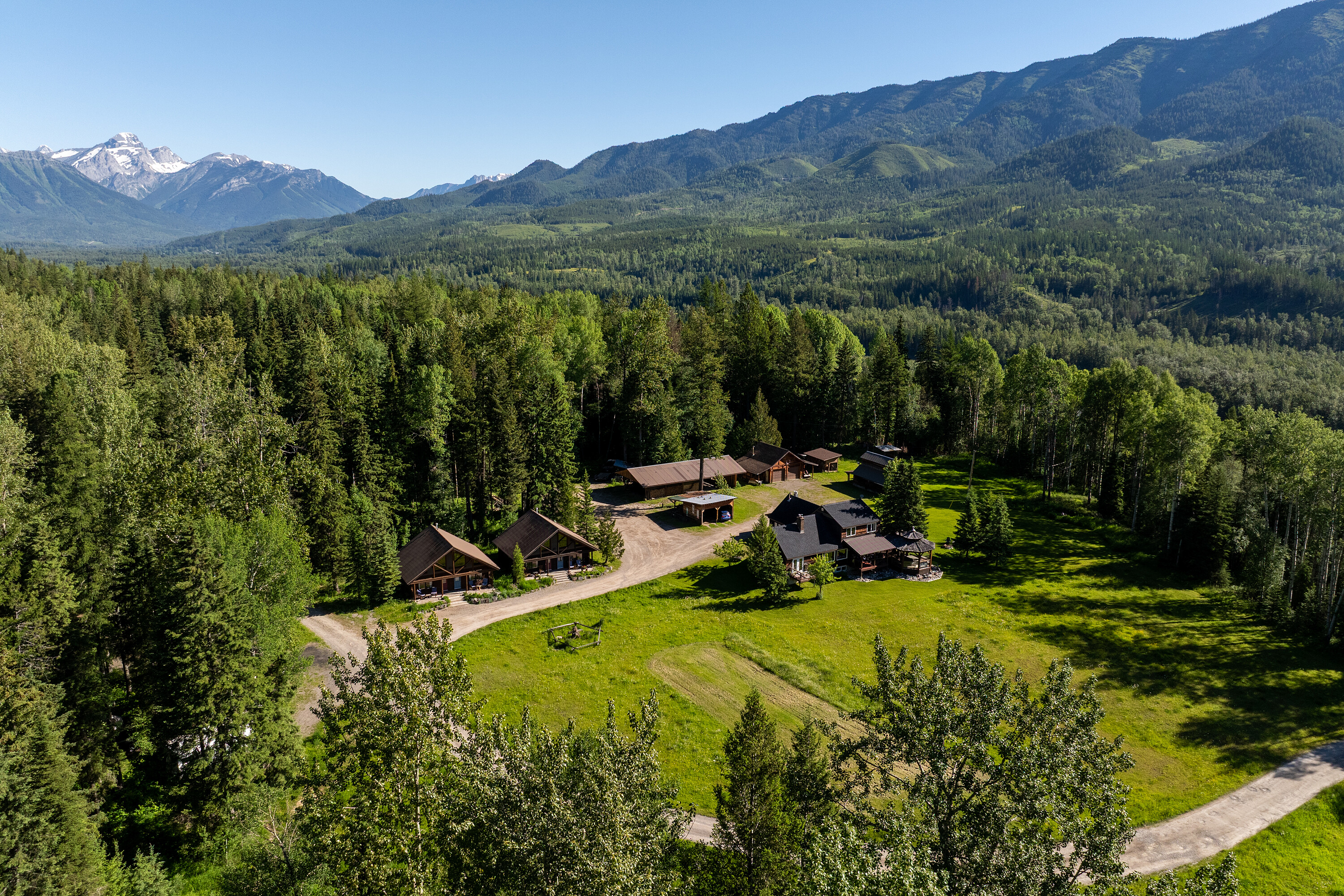  Exclusive Mountain Property - 物件實景