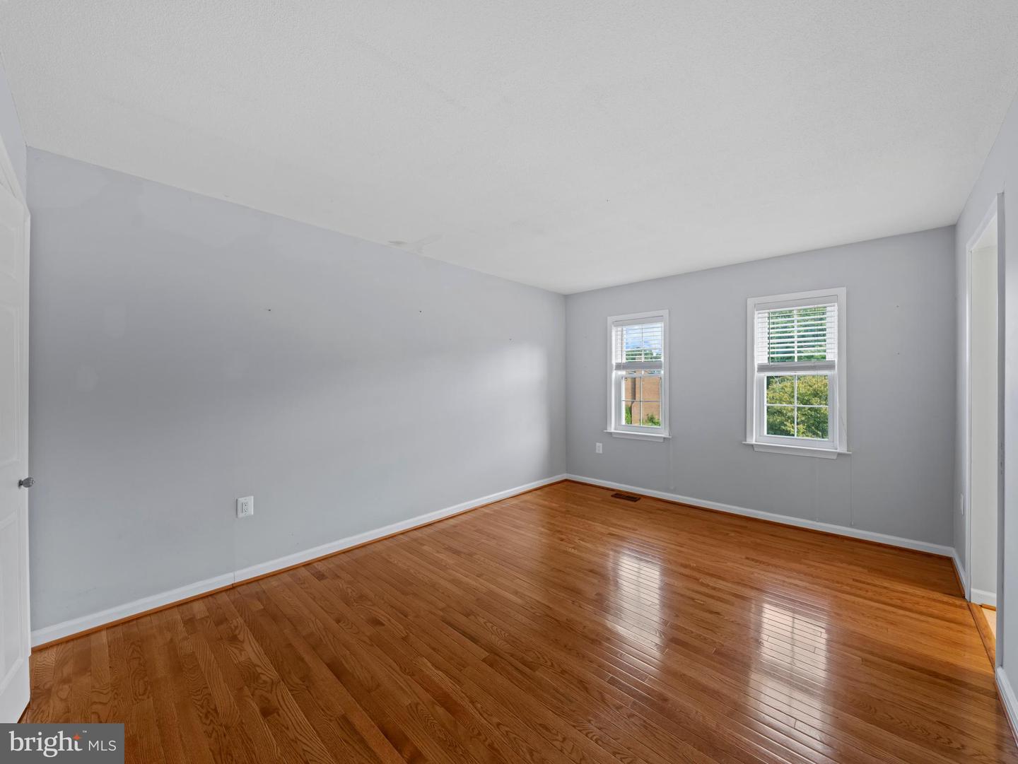 Annandale, Virginia, 22003, United States, 3 Bedrooms Bedrooms, ,4 BathroomsBathrooms,Residential,For Sale,2001924