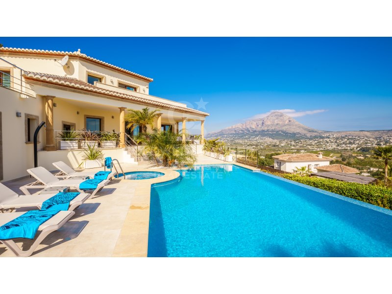 Alicante, J?vea / X?bia, Monta?ar-El Arenal Alican, Jávea / Xàbia, Comunidad Valenciana, ES, 4 Bedrooms Bedrooms, ,4 BathroomsBathrooms,Residential,For Sale,Alicante, J?vea / X?bia, Monta?ar-El Arenal Alican,1511138