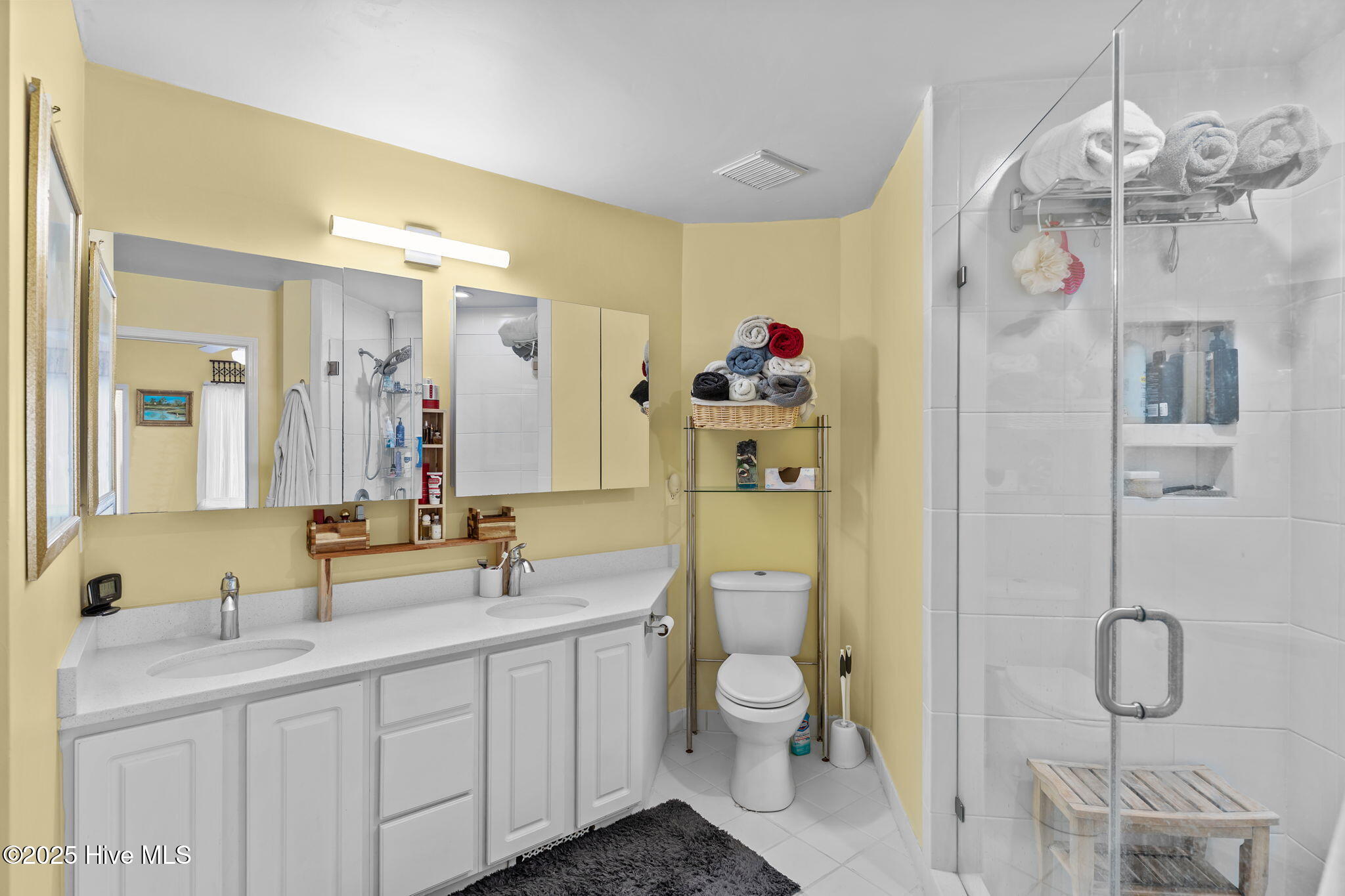 Kure Beach, North Carolina, 28449, United States, 3 Bedrooms Bedrooms, ,3 BathroomsBathrooms,Residential,For Sale,2001230