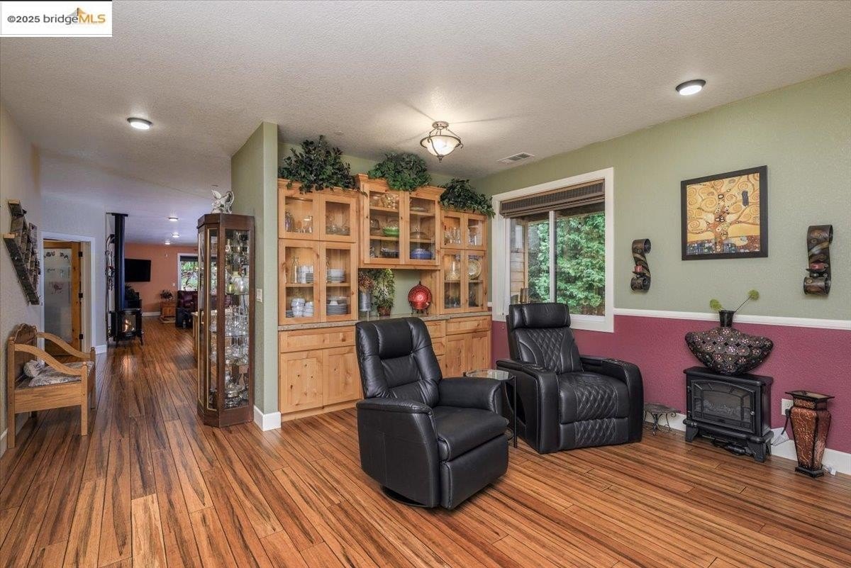 Twain Harte, California, 95383, United States, 3 Bedrooms Bedrooms, ,2 BathroomsBathrooms,Residential,For Sale,1996763