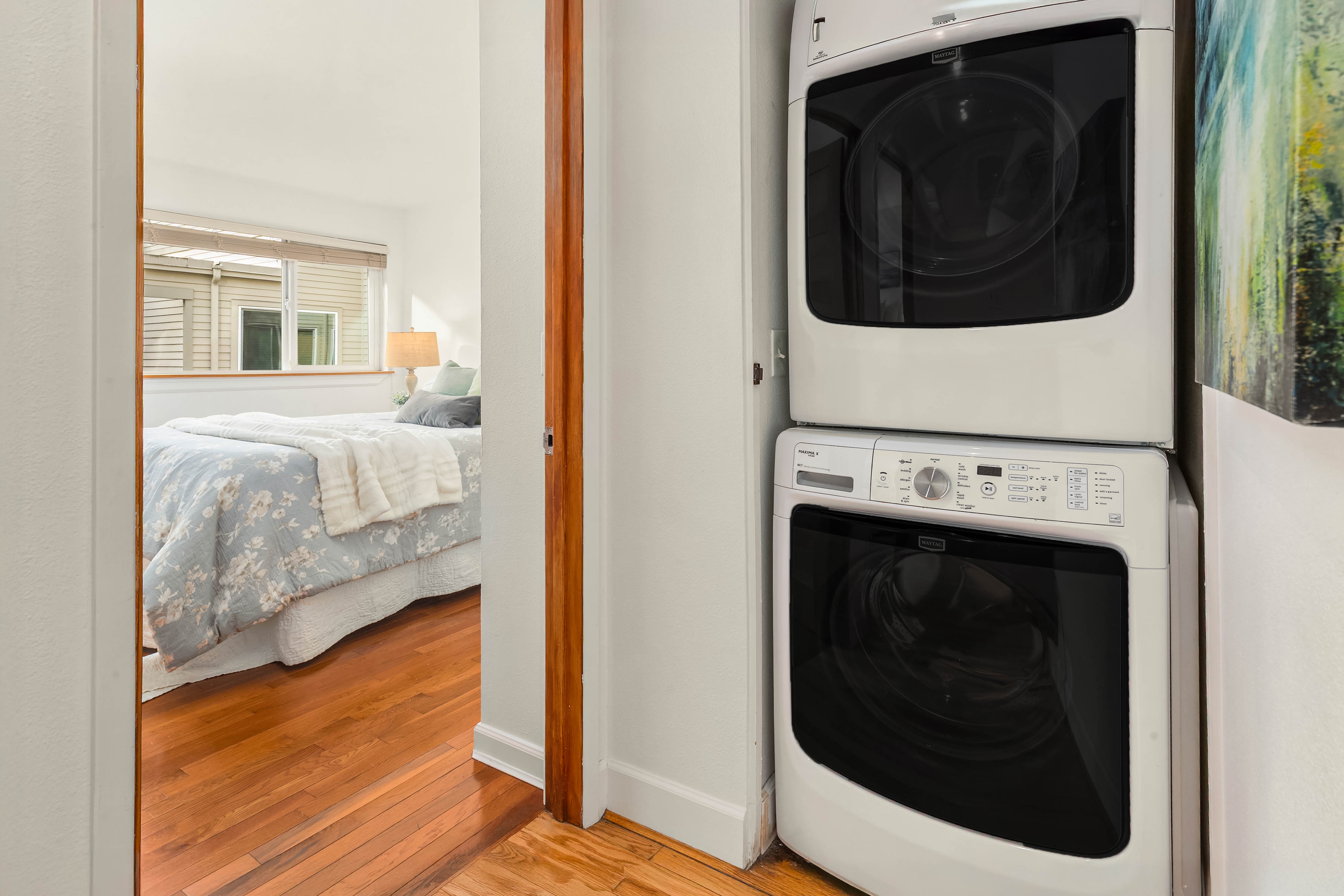  202 W Olympic Place Unit #302, Seattle, WA 98119 - 物件實景