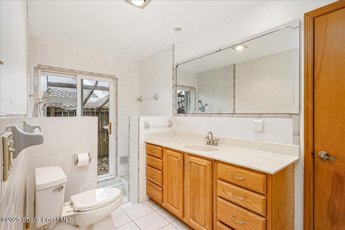 Merritt Island, Florida, 32952, United States, 4 Bedrooms Bedrooms, ,2 BathroomsBathrooms,Residential,For Sale,1989308