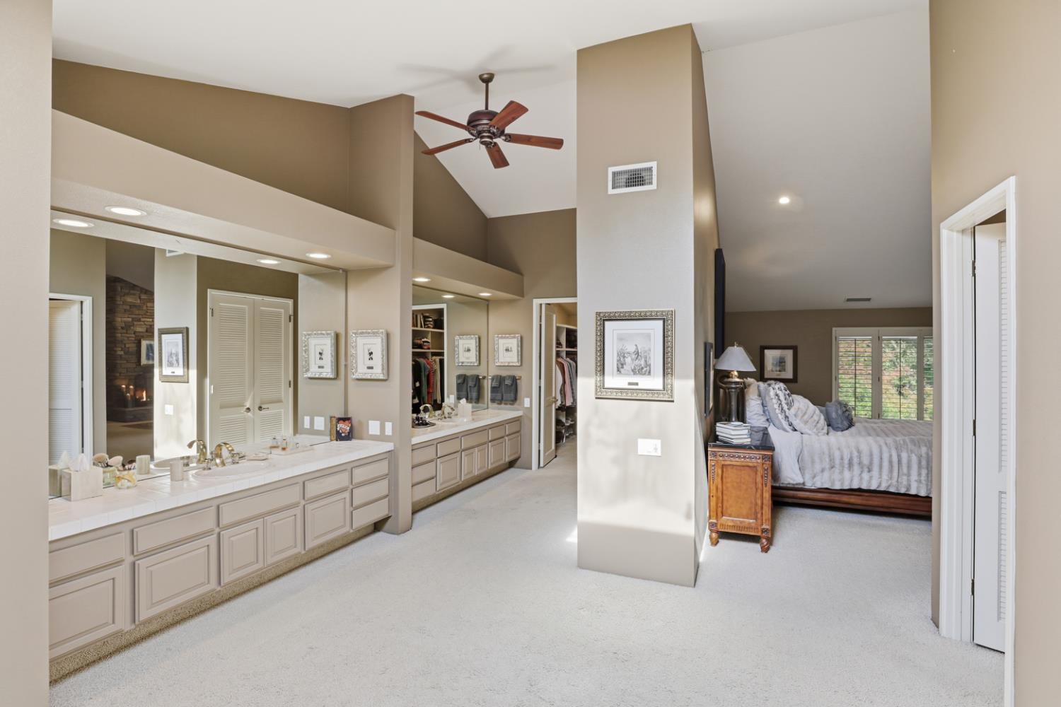 Gold River, California, 95670, United States, 4 Bedrooms Bedrooms, ,5 BathroomsBathrooms,Residential,For Sale,1987751