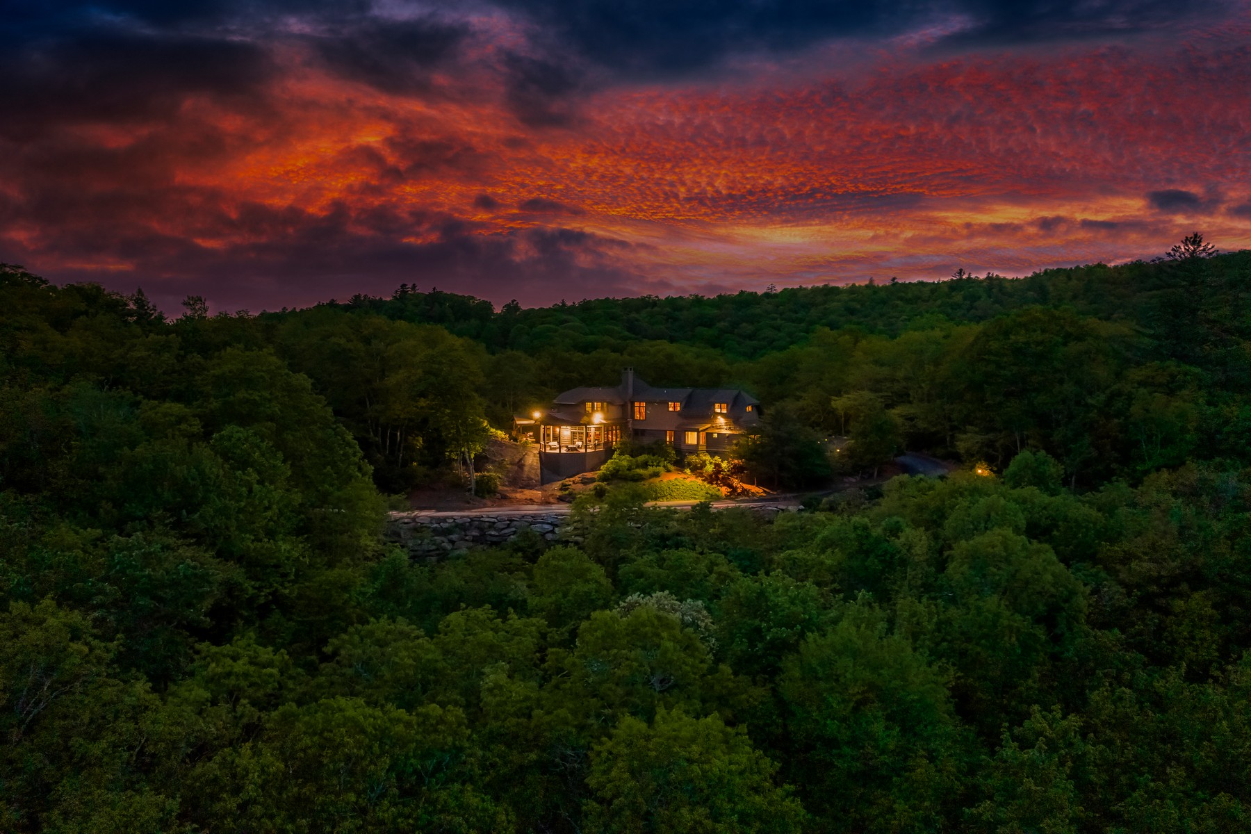  Blackwood Lodge - 物件實景