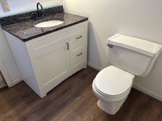 Chicago, Illinois, 60643, United States, 4 Bedrooms Bedrooms, ,4 BathroomsBathrooms,Residential,For Sale,2005951