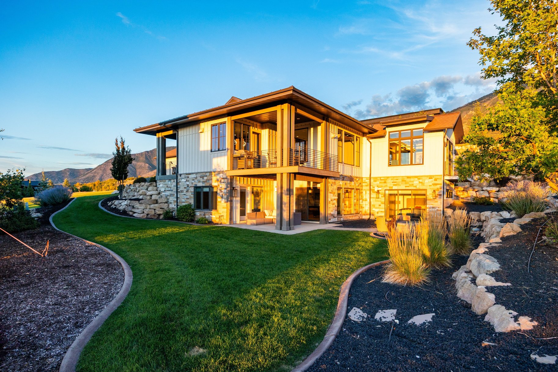  Custom-Home Quality Without the Custom-Home Wait - 物件實景