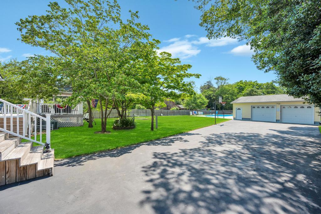 Islip Terrace, New York, 11752, United States, 3 Bedrooms Bedrooms, ,3 BathroomsBathrooms,Residential,For Sale,1898888