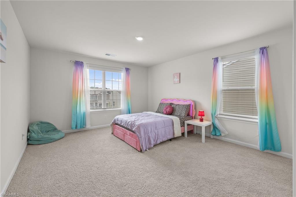 Davidson, North Carolina, 28036, United States, 4 Bedrooms Bedrooms, ,4 BathroomsBathrooms,Residential,For Sale,1909489