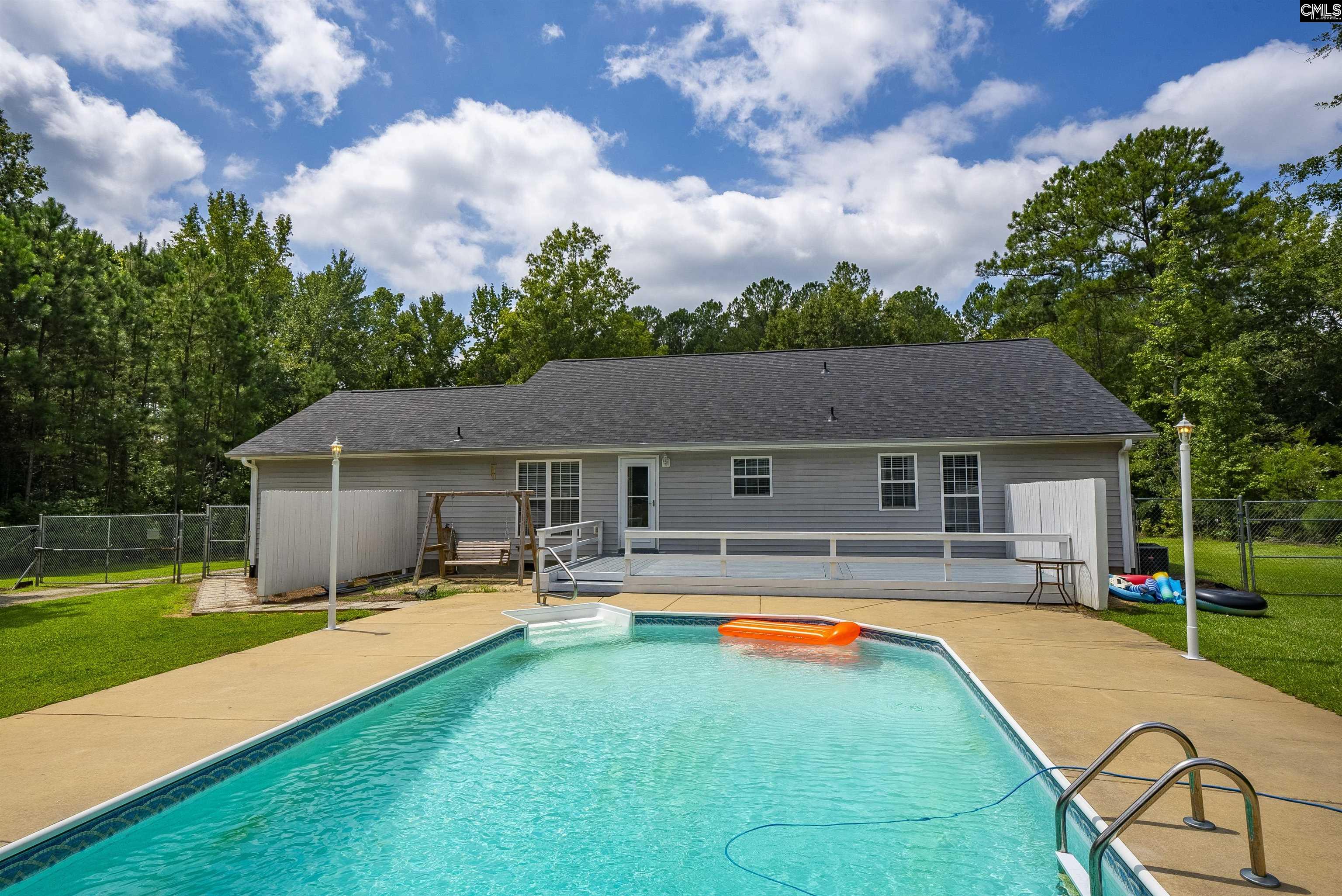 Prosperity, South Carolina, 29127, United States, 4 Bedrooms Bedrooms, ,3 BathroomsBathrooms,Residential,For Sale,1932578