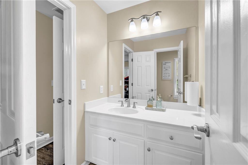 Stockbridge, Georgia, 30281, United States, 5 Bedrooms Bedrooms, ,5 BathroomsBathrooms,Residential,For Sale,1939473