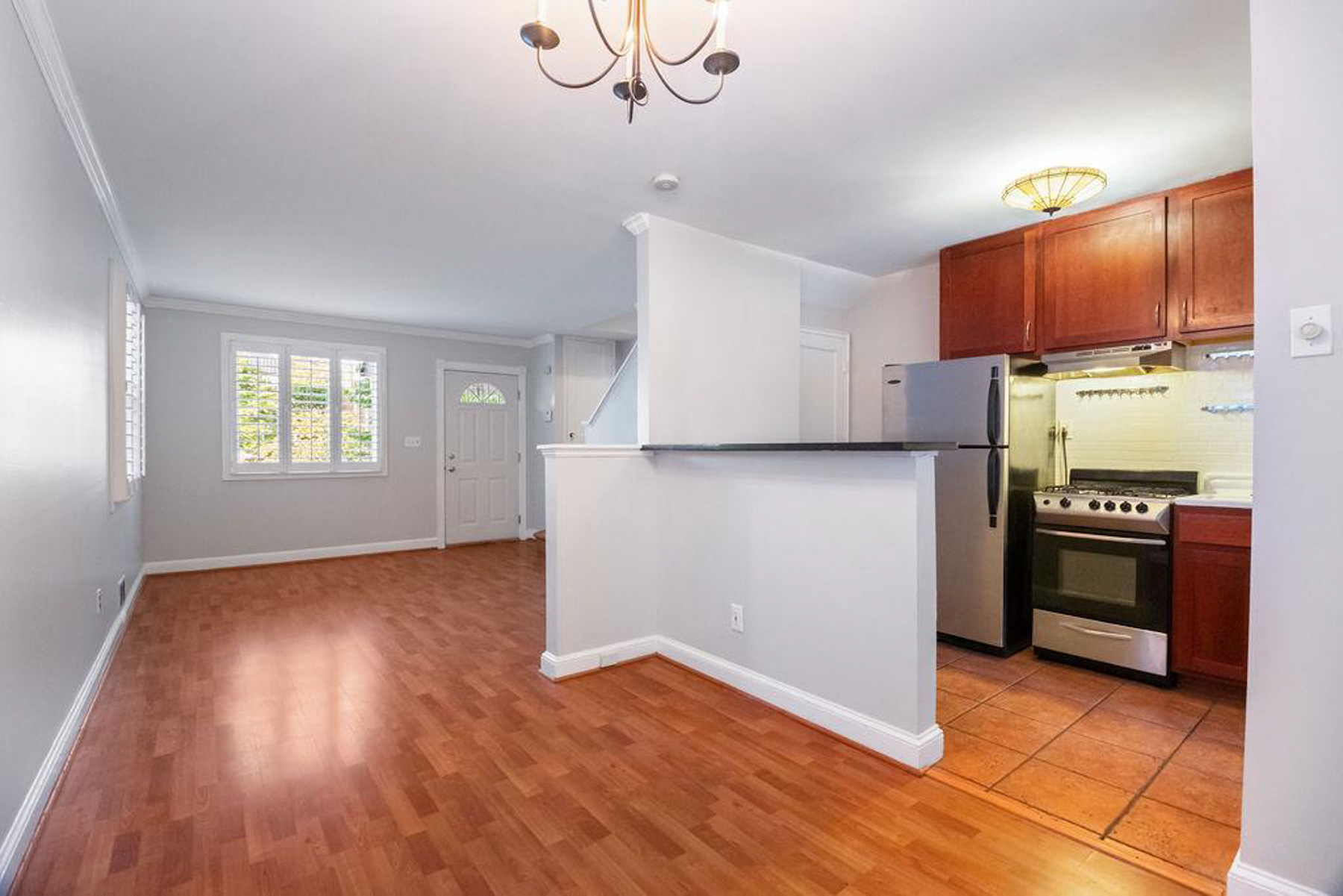  707 Burns Street SE, Washington, DC, 20019 - 物件實景