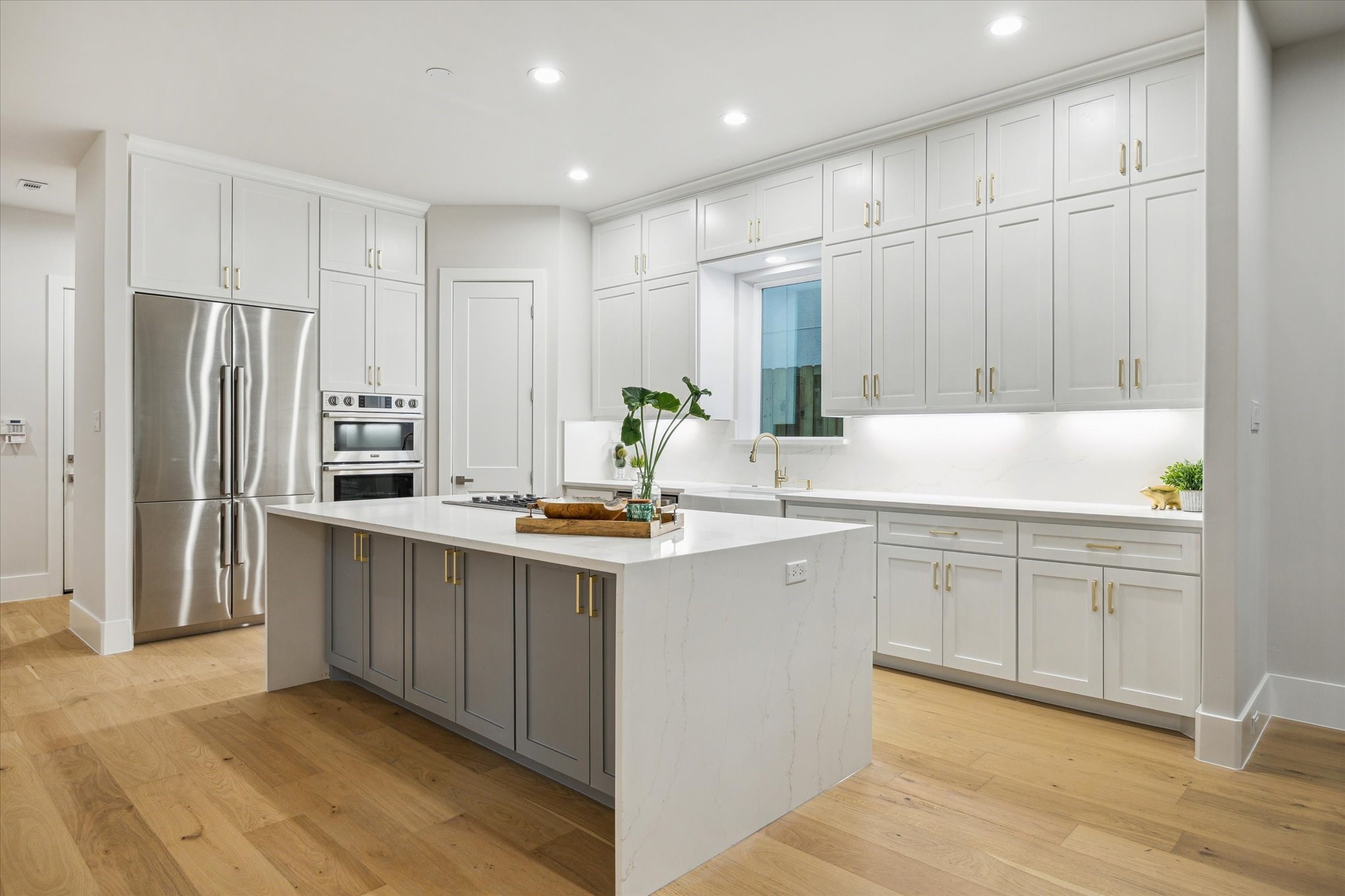  902 Knox Street A - 物件實景
