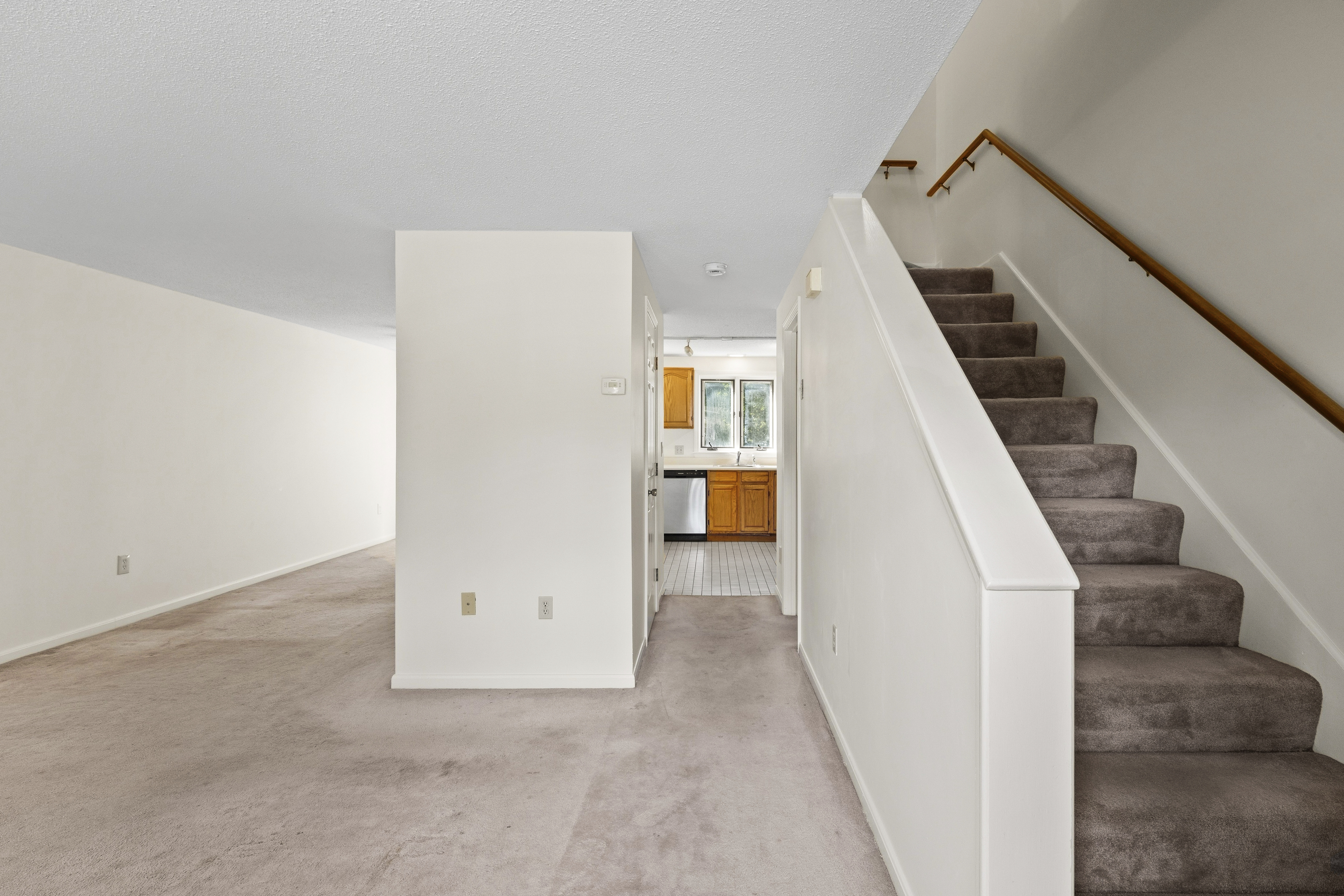  55 Littleton Road, Ayer, MA 01432 - 物件實景