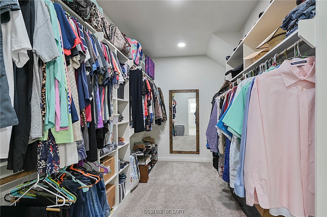 Bryan, Texas, 77808-7031, United States, 4 Bedrooms Bedrooms, ,4 BathroomsBathrooms,Residential,For Sale,1978481