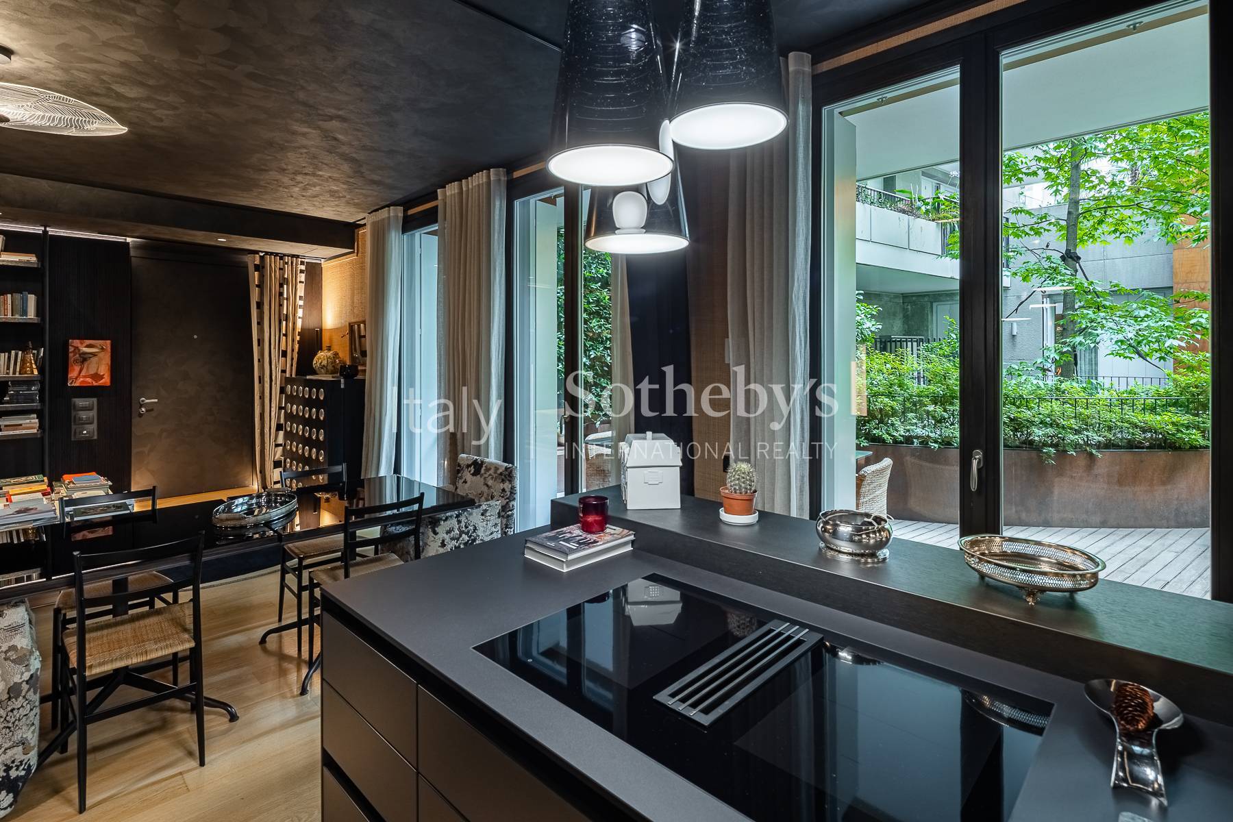 Refined Renovated Residence with Private Terrace - 物件實景