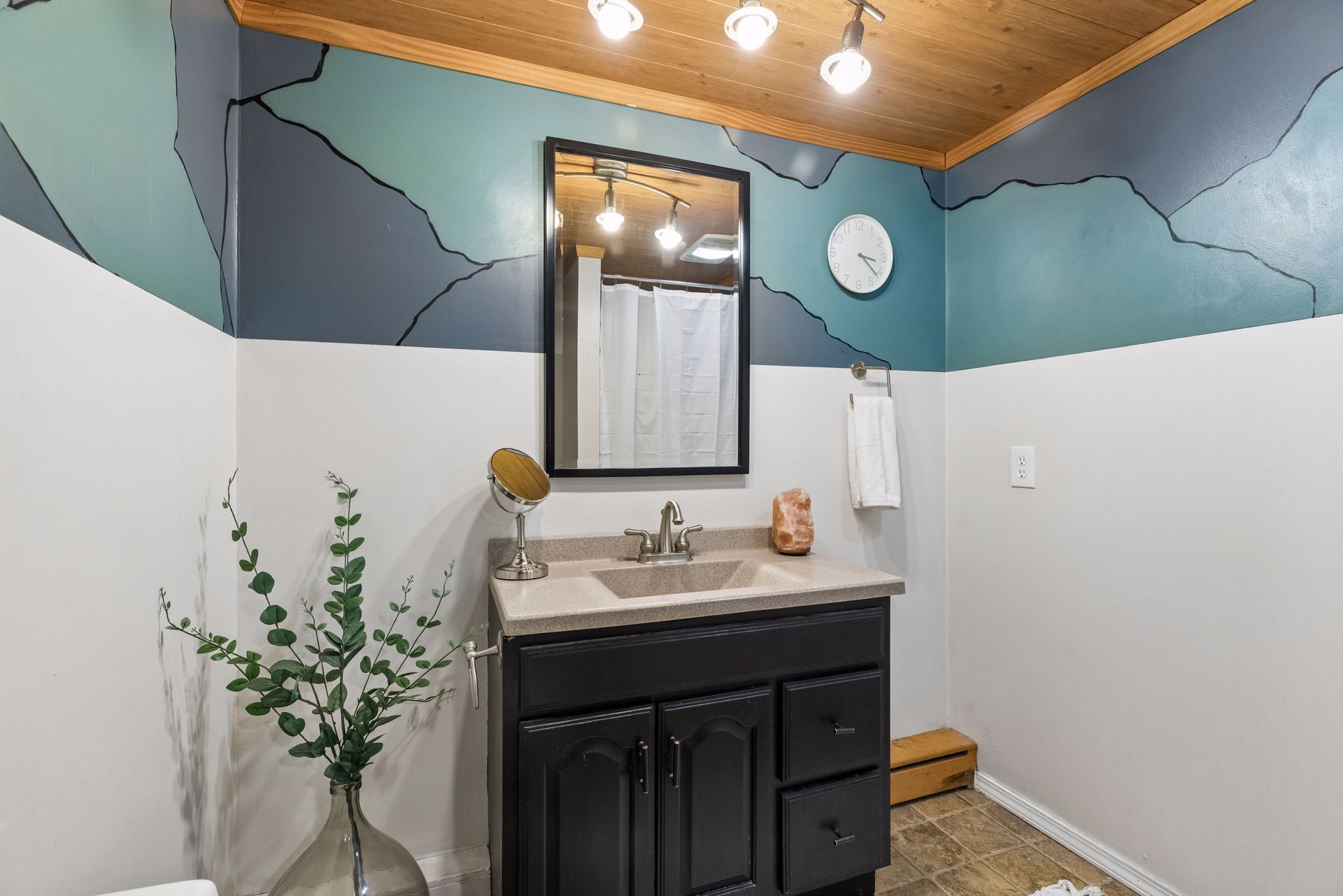  9883 Brookview Road, Woodbury, MN, 55125 - 物件實景