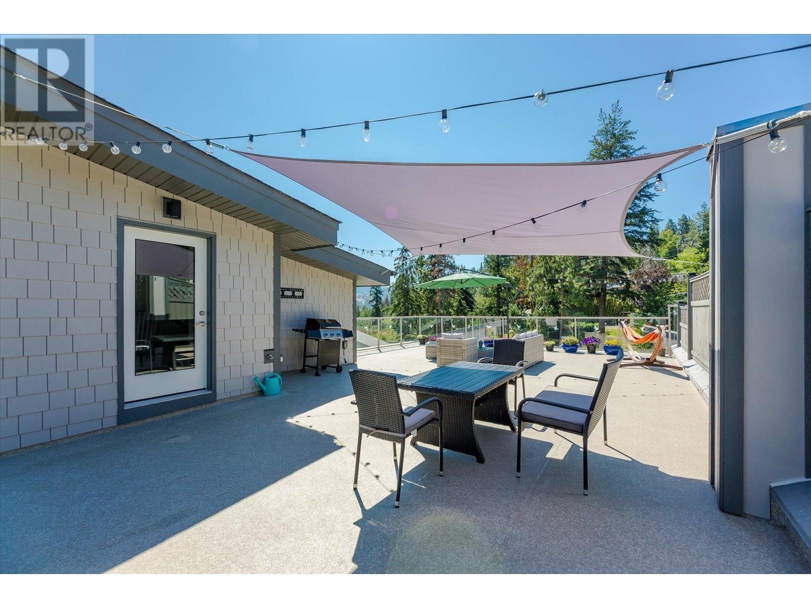 LAKE COUNTRY, British Columbia, V4V 1H8, CA, 4 Bedrooms Bedrooms, ,2 BathroomsBathrooms,Residential,For Sale,1906166