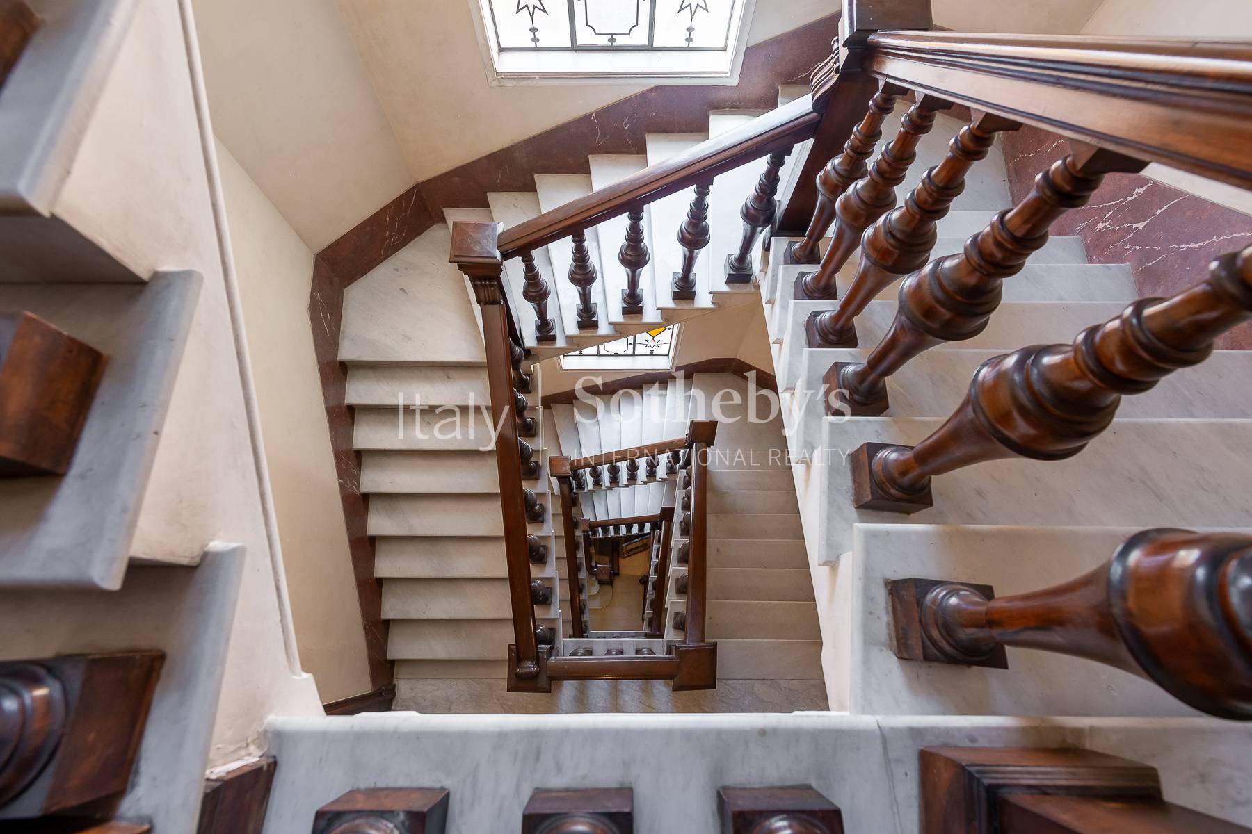  An Exclusive Pied-À-Terre in Rome’s Historic Center - 物件實景
