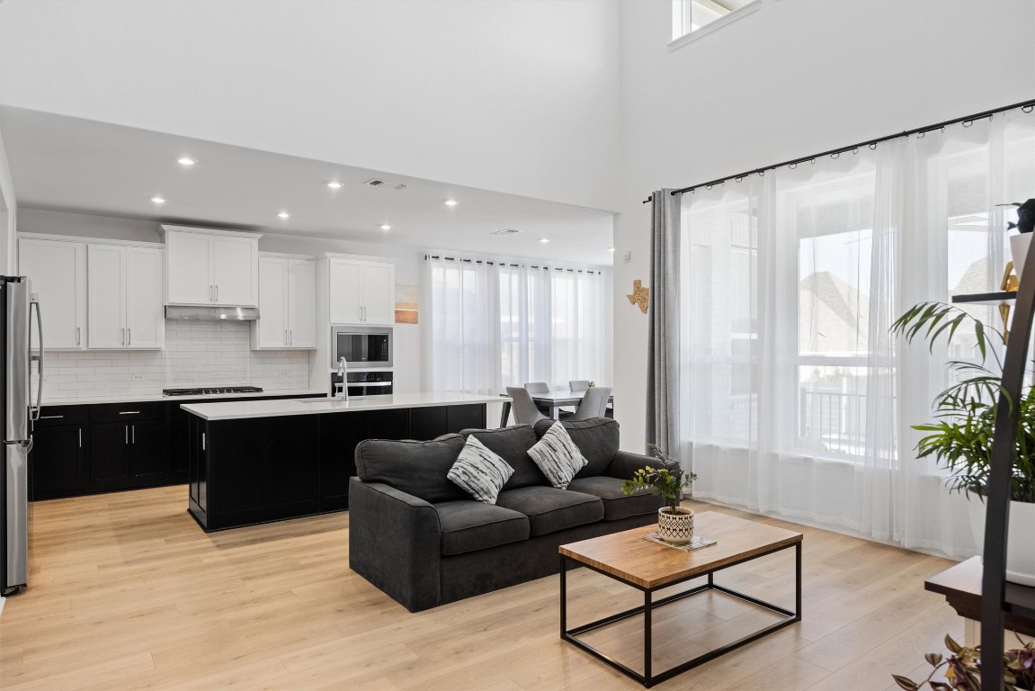 Georgetown, Texas, 78628, United States, 4 Bedrooms Bedrooms, ,4 BathroomsBathrooms,Residential,For Sale,1993524