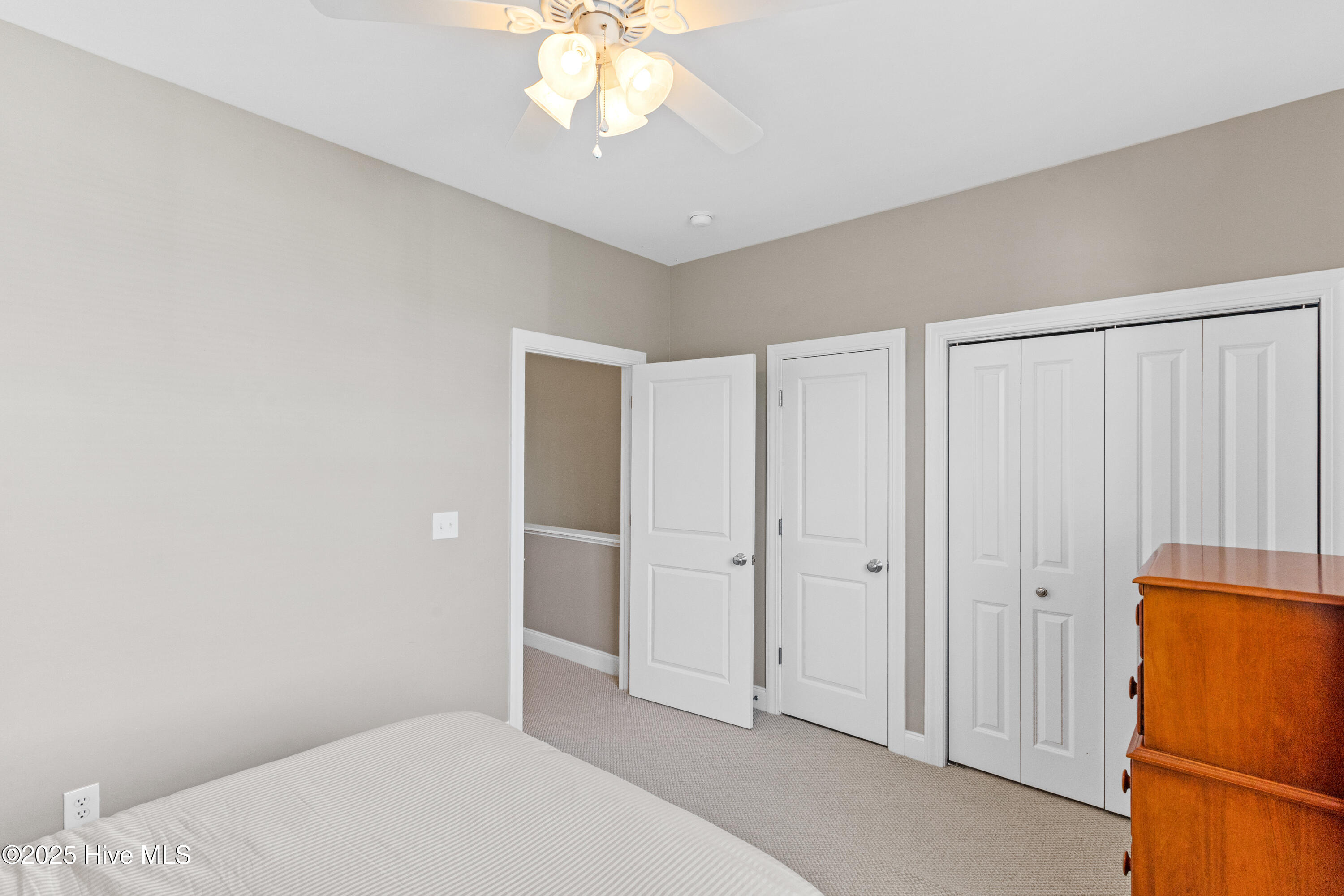 Carolina Beach, North Carolina, 28428, United States, 3 Bedrooms Bedrooms, ,3 BathroomsBathrooms,Residential,For Sale,1912564