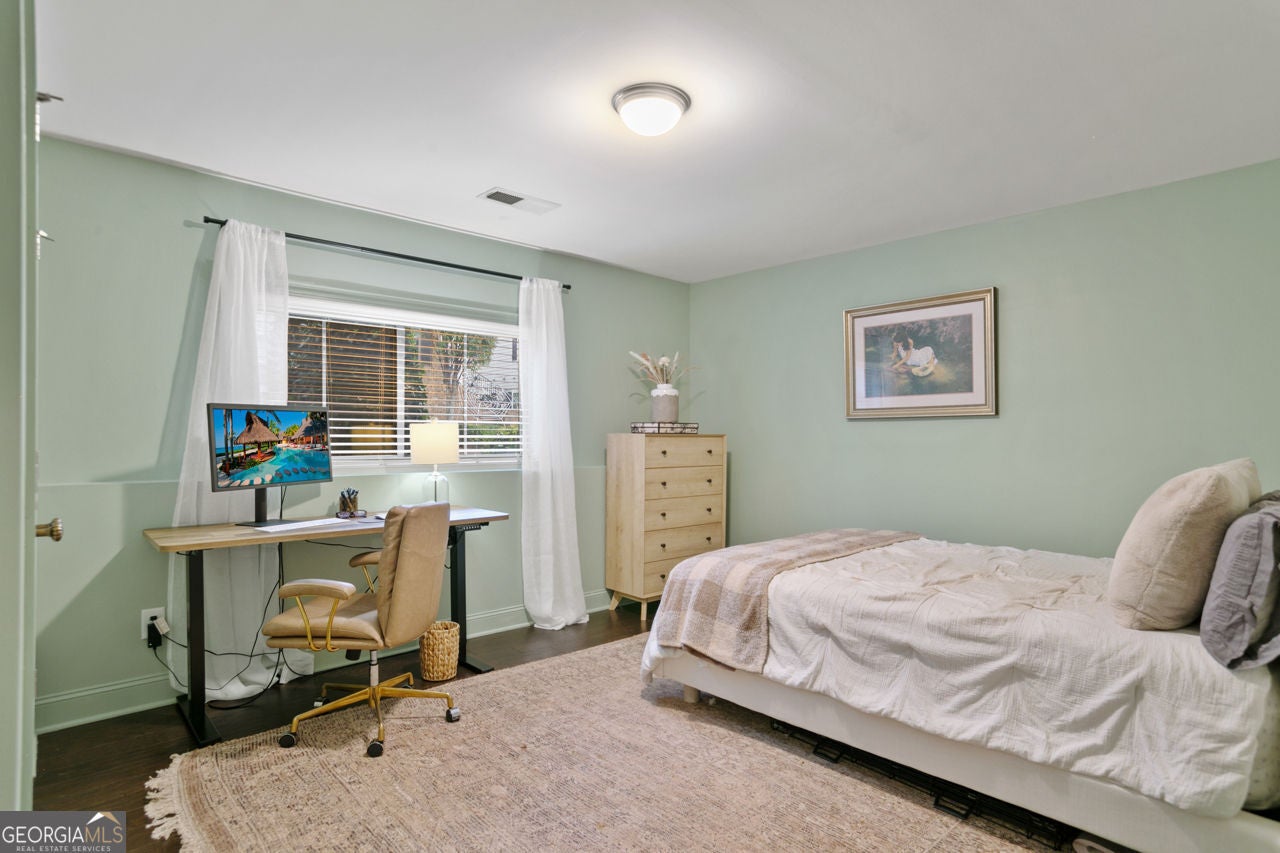 Marietta, Georgia, 30064, United States, 3 Bedrooms Bedrooms, ,4 BathroomsBathrooms,Residential,For Sale,1968342