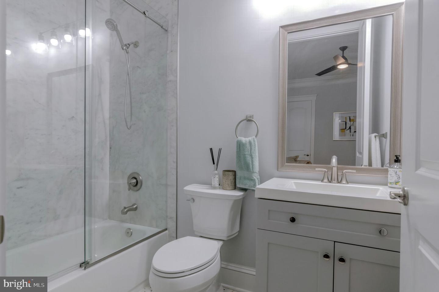 Fairfax, Virginia, 22030, United States, 6 Bedrooms Bedrooms, ,7 BathroomsBathrooms,Residential,For Sale,1997396