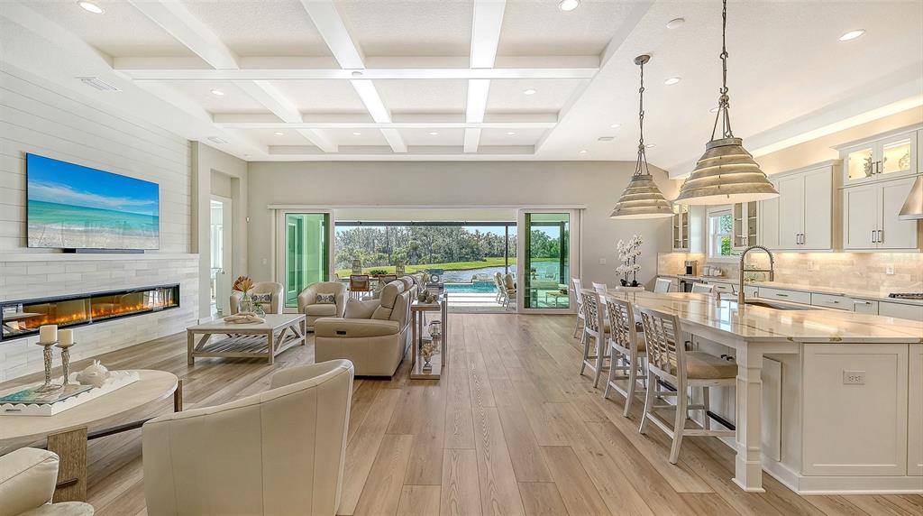 Parrish, Florida, 34219, United States, 3 Bedrooms Bedrooms, ,3 BathroomsBathrooms,Residential,For Sale,1990904