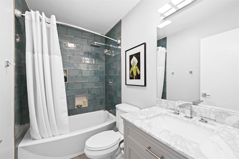 Lighthouse Point, Florida, 33064, United States, 3 Bedrooms Bedrooms, ,3 BathroomsBathrooms,Residential,For Sale,1941022
