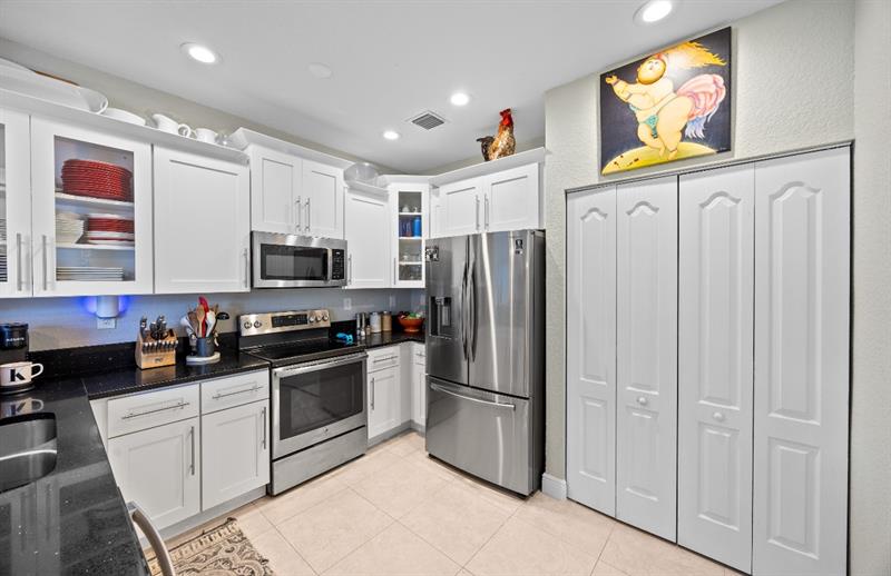 Oakland Park, Florida, 33334, United States, 3 Bedrooms Bedrooms, ,2 BathroomsBathrooms,Residential,For Sale,1992878