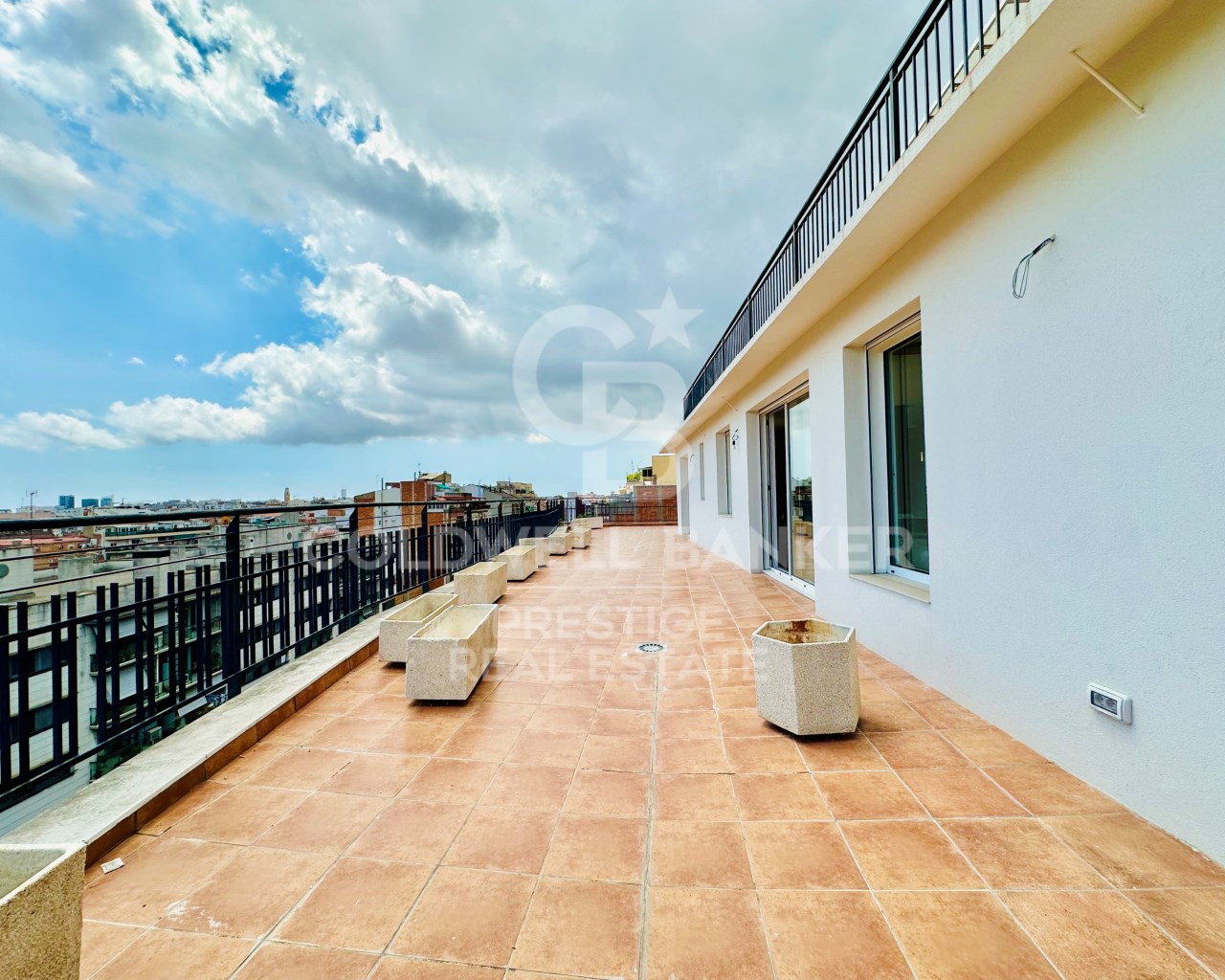 Barcelona, Catalonia, ES, 3 Bedrooms Bedrooms, ,2 BathroomsBathrooms,Residential,For Sale,1949795