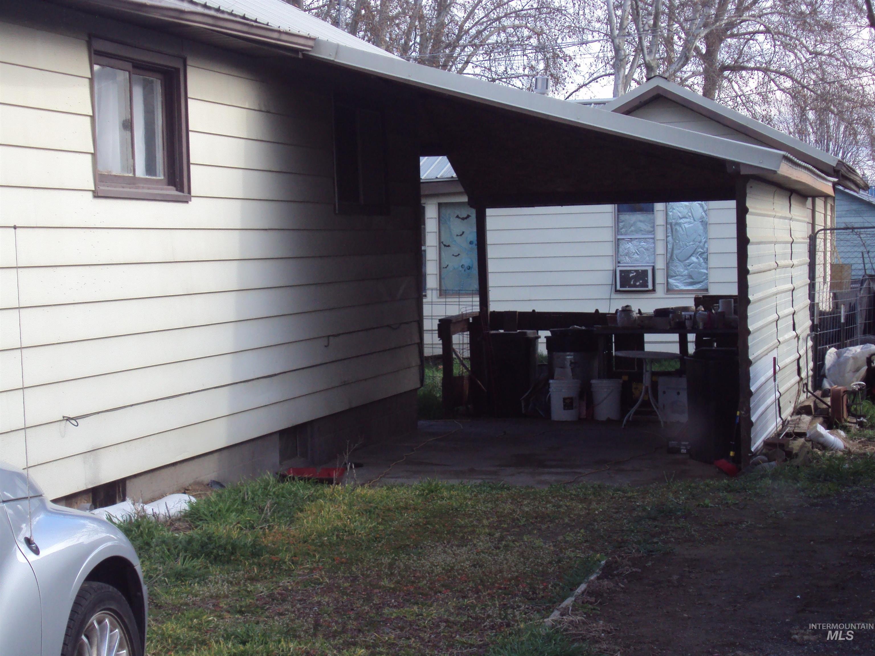 Clarkston, Washington, 99403, United States, 9 Bedrooms Bedrooms, ,5 BathroomsBathrooms,Residential,For Sale,1882105