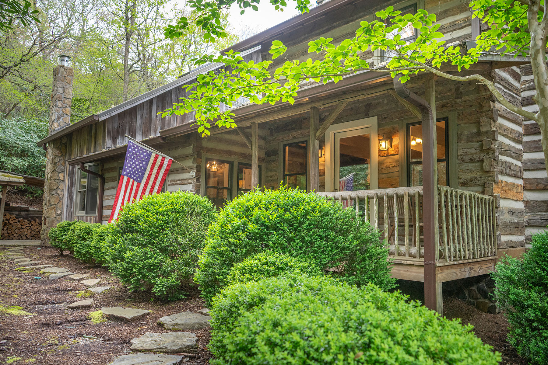  HUCKLEBERRY KNOB - BLOWING ROCK - 物件實景