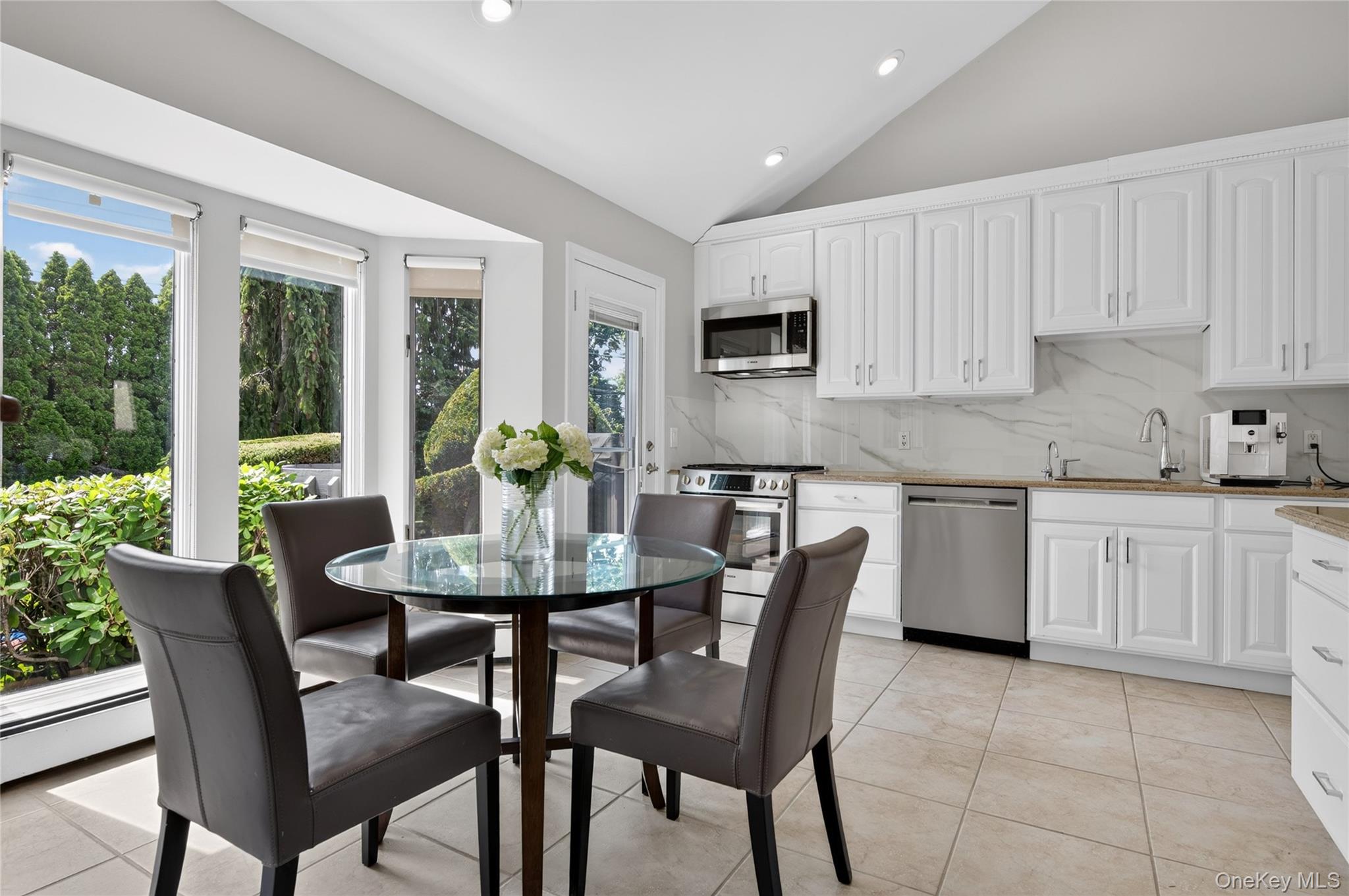  11 Sunbeam Road, Syosset, NY, 11791 - 物件實景