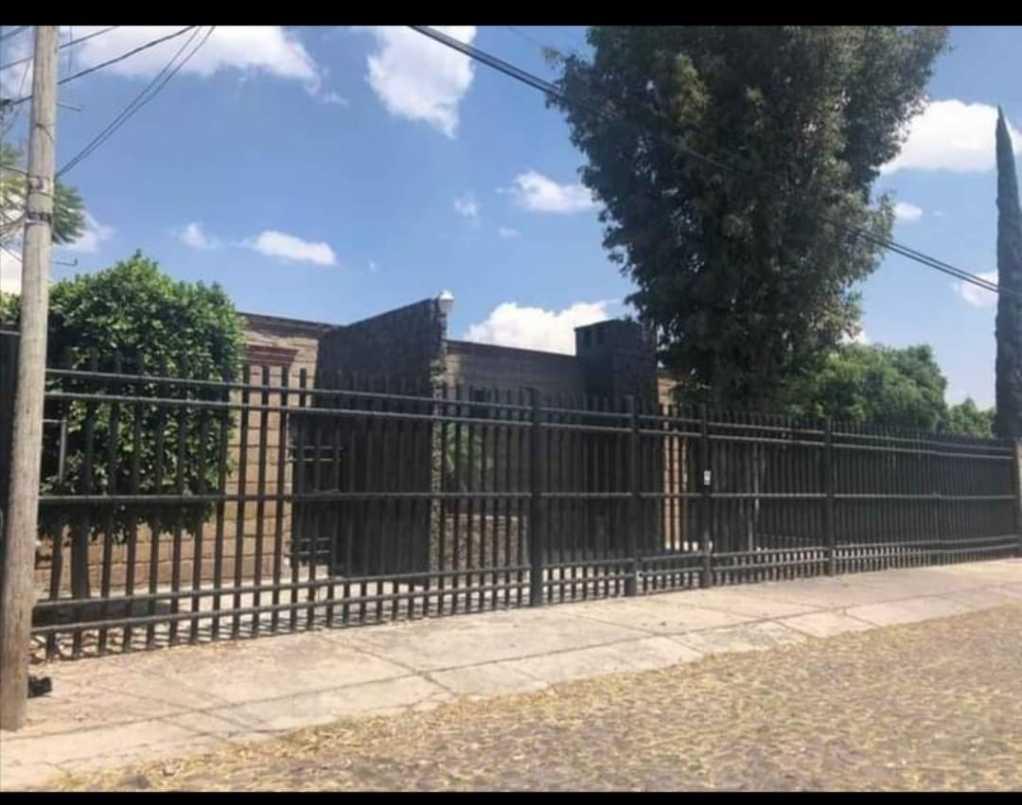 Jacarandas, Querétaro, Querétaro, 76100, Mexico, 3 Bedrooms Bedrooms, ,5 BathroomsBathrooms,Residential,For Sale,Jacarandas,1620839
