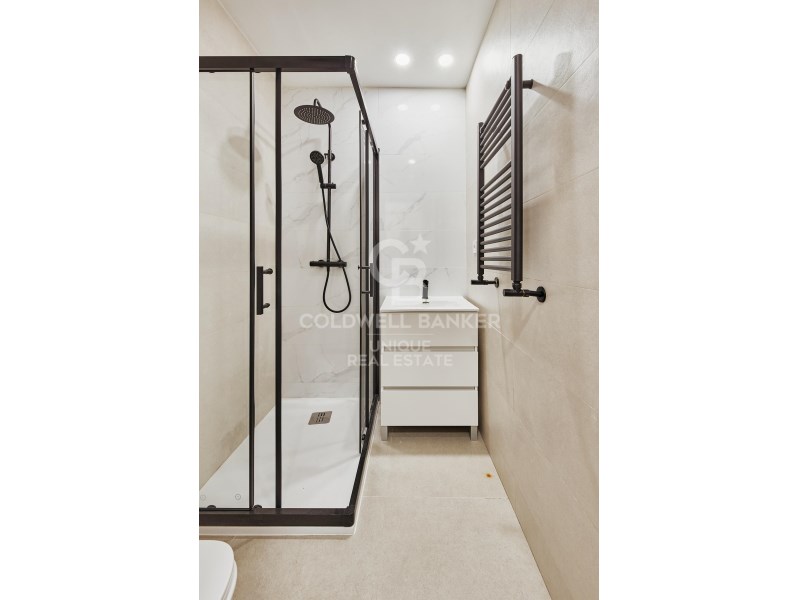 Madrid, Comunidad de Madrid, ES, 2 Bedrooms Bedrooms, ,1 BathroomBathrooms,Residential,For Sale,1972581