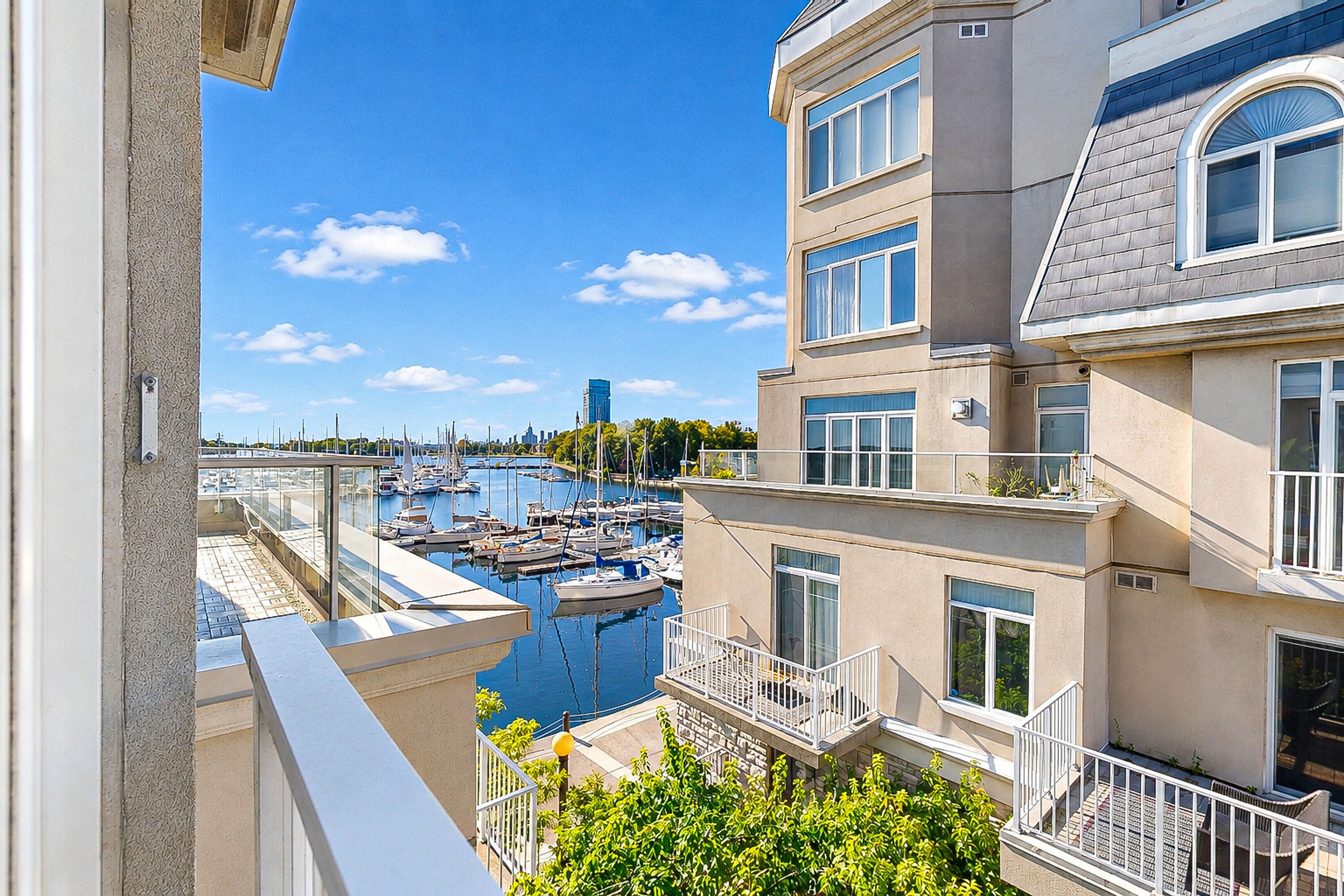  South Beach Marina Townhomes - 物件實景