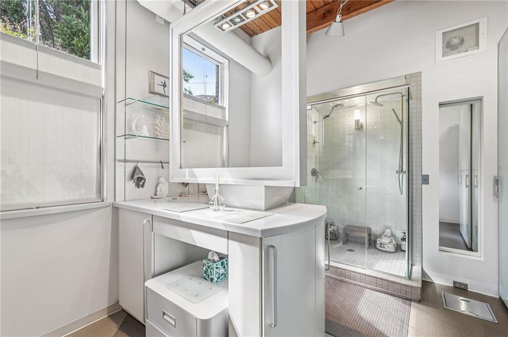 Atlanta, Georgia, 30313, United States, 2 Bedrooms Bedrooms, ,3 BathroomsBathrooms,Residential,For Sale,1978100