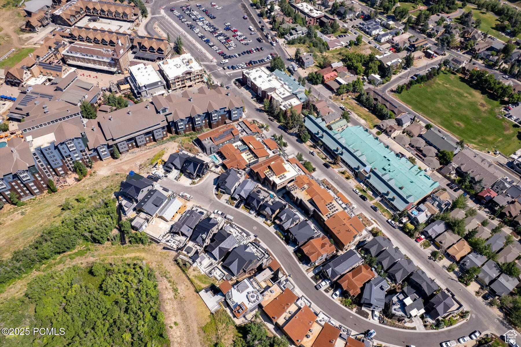 Park City, Utah, 84060, United States, 2 Bedrooms Bedrooms, ,2 BathroomsBathrooms,Residential,For Sale,1989622